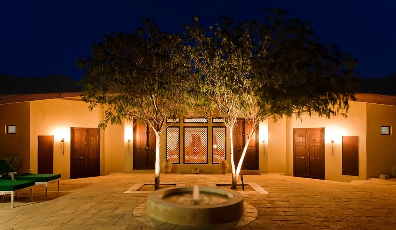 Emirates Suites with Pool 3_1918